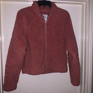Hollister sherpa
